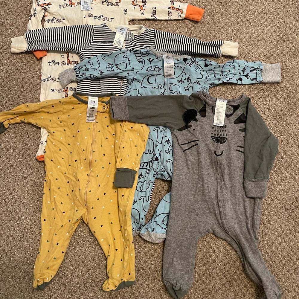 Gerber footed pajamas - bundle of 4. All 0-3 months.